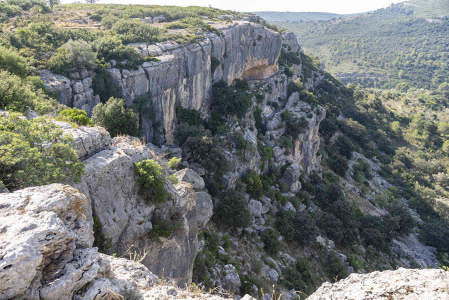 Castelló de la Plana - parque natural de la Valltorta-Gassulla 05